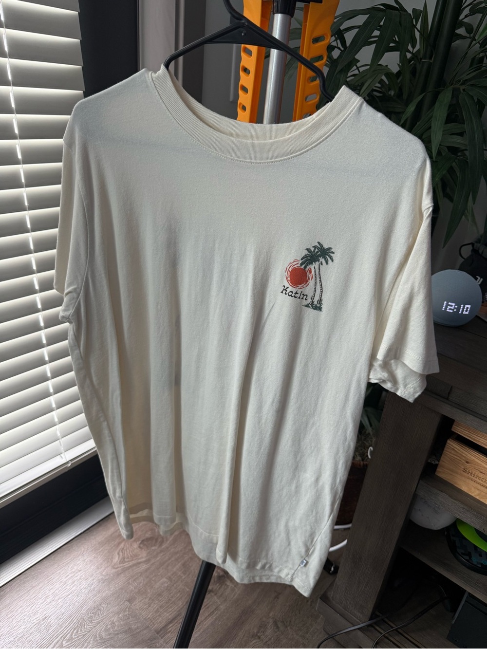 Neutral Palm Graphic Tee - Katin